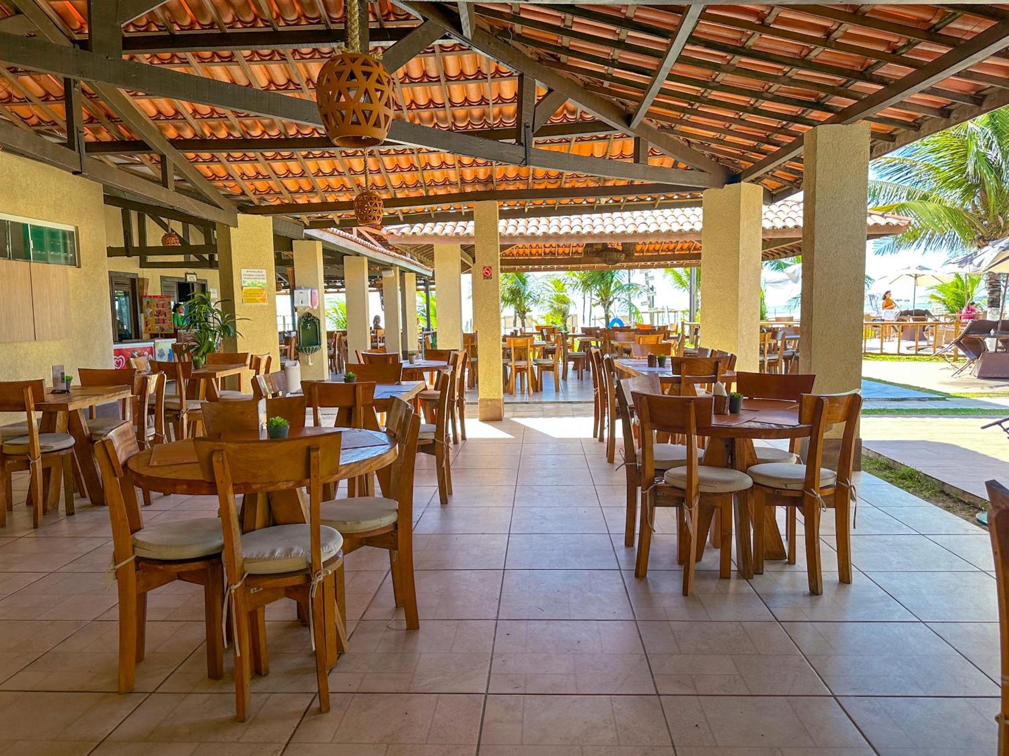 Jangadeiro Praia Hotel Resort - Parque Aquatico E Pe Na Areia Aquiraz Esterno foto