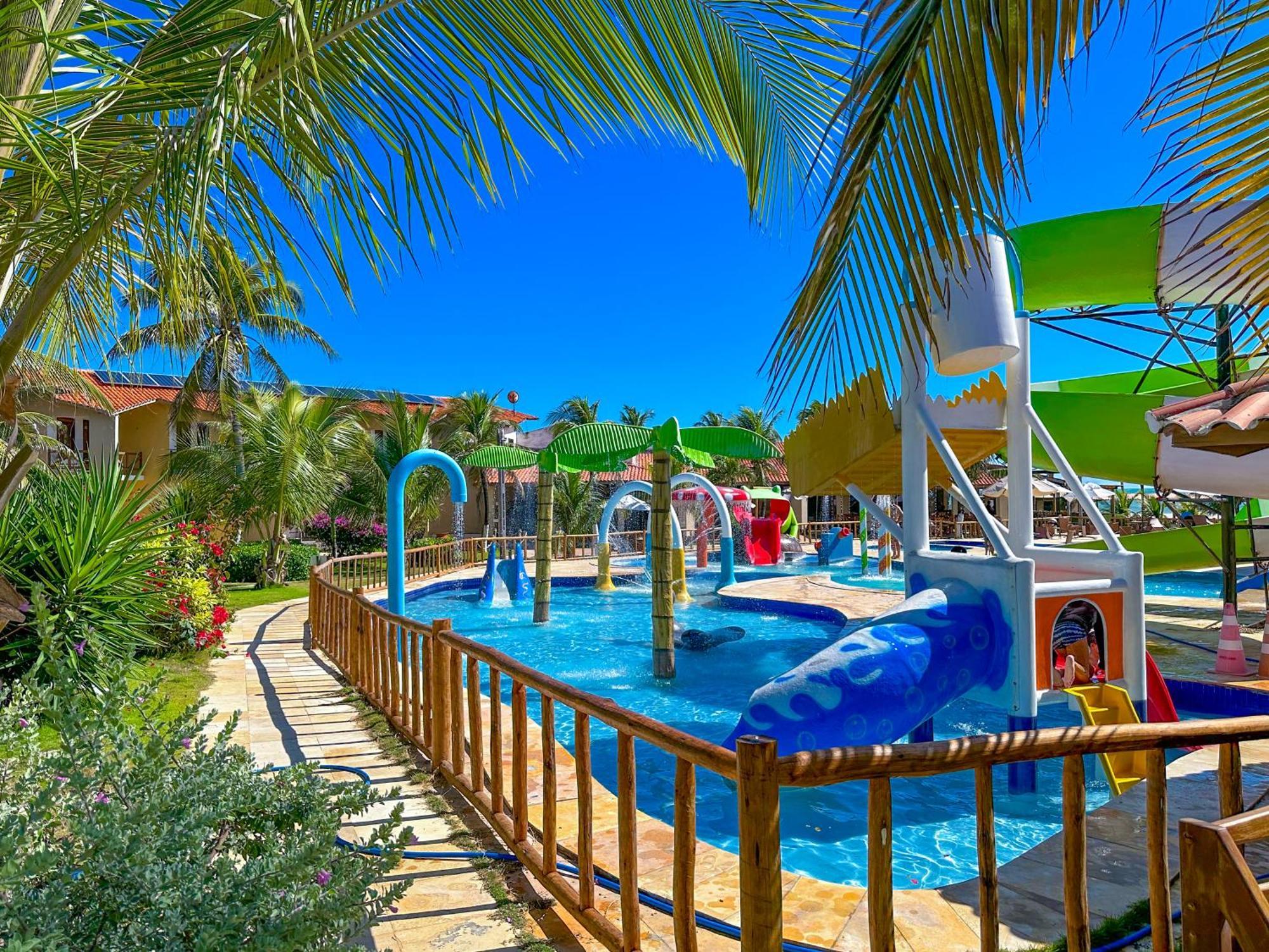 Jangadeiro Praia Hotel Resort - Parque Aquatico E Pe Na Areia Aquiraz Esterno foto